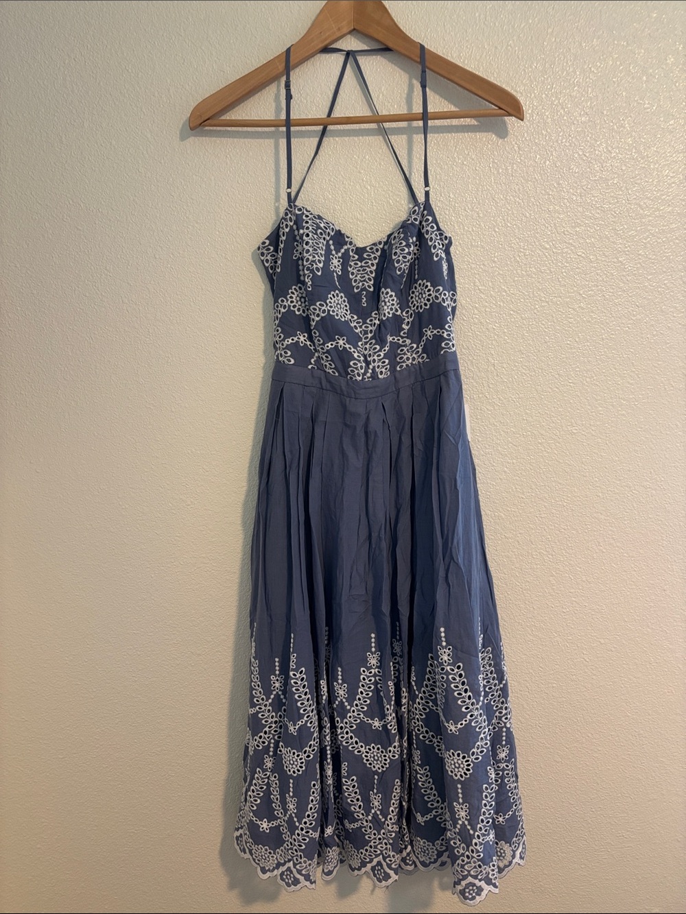 NWT Kendall & Kylie 100% Cotton Open Back Tempest Blue Midi Eyelet Dress Sz Med